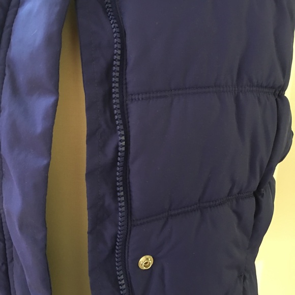 🐧HP🐧 Gap Weekend Puffer Purple Medium Vest SOLD - Picture 2 of 8
